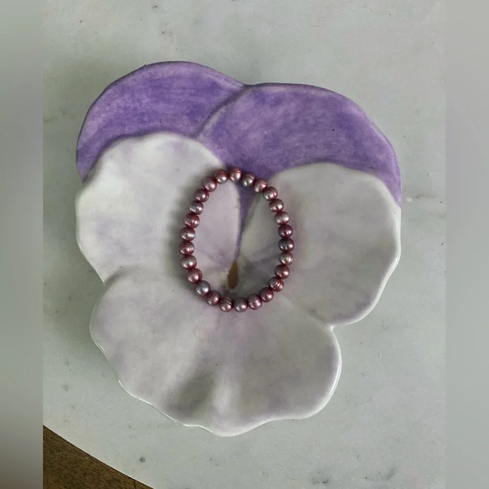 Pearl stretch bracelet